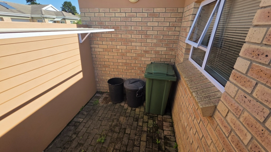 2 Bedroom Property for Sale in Groenkloof Retirement Village Western Cape